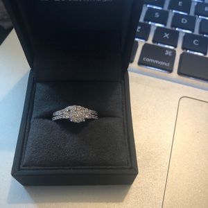 Wedding ring set